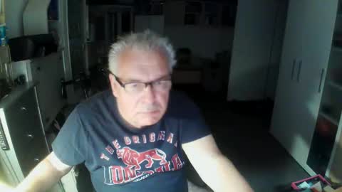 gargamil online show from October 8, 2025, 2:47 pm