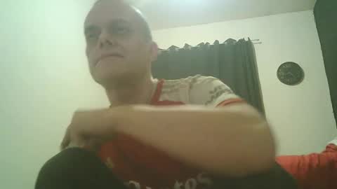 gary1862uk online show from December 24, 2024, 8:22 am