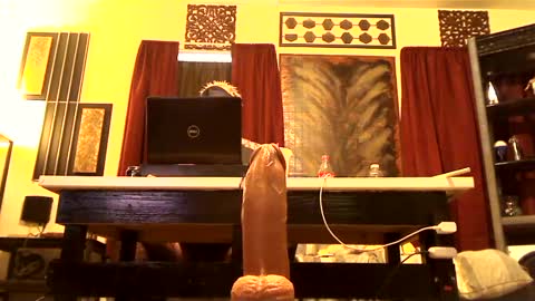 gatewaylaptop2019 online show from February 28, 2025, 3:59 pm