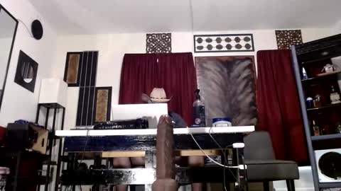 gatewaylaptop2019 online show from October 12, 2025, 9:25 pm