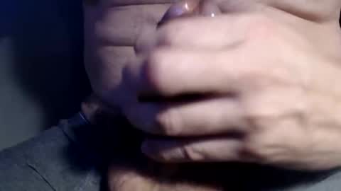 gatinhow82 online show from March 8, 2026, 9:51 pm