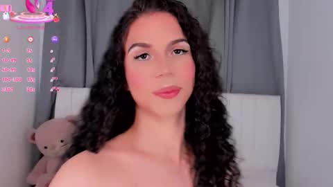 Vnecis Marn online show from October 21, 2025, 6:52 pm