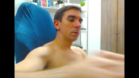 Snapshot of gatosarado23 chatting on February 12, 2025, 2:35 am gatosarado23 online show from February 12, 2025, 2:35 am