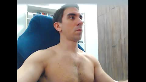 gatosarado23 online show from December 2, 2025, 8:30 am