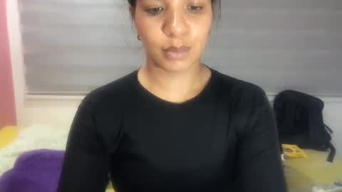 Snapshot of gatubelahotxxx chatting on September 15, 2025, 11:38 pm gatubelahotxxx online show from September 15, 2025, 11:38 pm