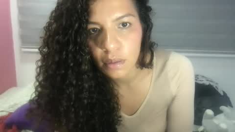 Snapshot of gatubelahotxxx chatting on September 28, 2025, 12:16 am gatubelahotxxx online show from September 28, 2025, 12:16 am