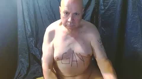 gaym4m2 online show from June 3, 2026, 1:41 am