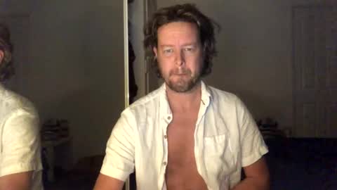 Snapshot of gcsurfer81 chatting on May 3, 2026, 7:14 am gcsurfer81 online show from May 3, 2026, 7:14 am