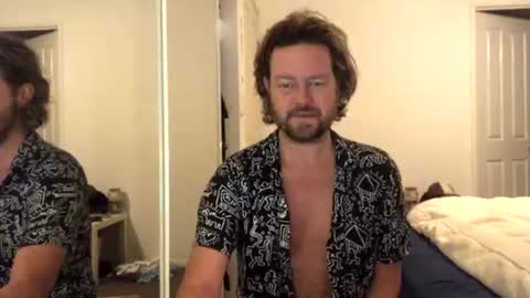 Snapshot of gcsurfer81 chatting on June 12, 2026, 9:08 am gcsurfer81 online show from June 12, 2026, 9:08 am