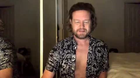 gcsurfer81 online show from June 16, 2026, 8:17 am