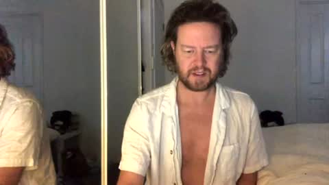 gcsurfer81 online show from June 18, 2026, 1:17 am