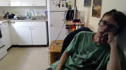 Snapshot of gdanch chatting on December 29, 2024, 3:54 am G online show from December 29, 2024, 3:54 am