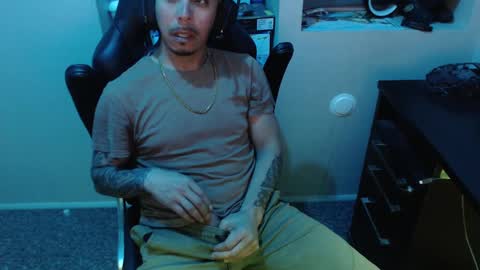 gefeeer online show from October 5, 2025, 2:21 am