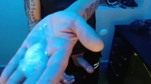 gefeeer online show from October 7, 2025, 1:36 am