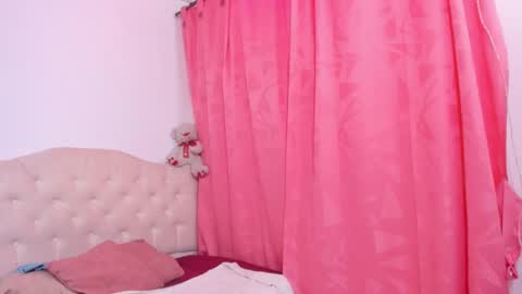 gema_angels online show from September 26, 2025, 8:02 pm