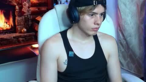 Gem Dominus online show from December 23, 2025, 1:25 am