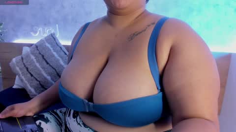 geminis muentes online show from January 4, 2025, 3:07 am