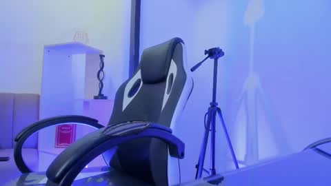 Snapshot of gemmabrown_ chatting on February 24, 2026, 12:25 pm gemmabrown_ online show from February 24, 2026, 12:25 pm