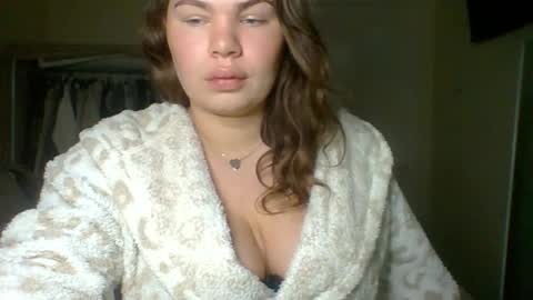 GEMMARMALADE online show from October 19, 2025, 6:14 am