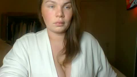 GEMMARMALADE online show from January 7, 2026, 7:38 pm