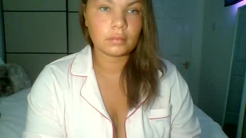 Snapshot of gemmarmalade chatting on June 19, 2026, 6:40 am GEMMARMALADE online show from June 19, 2026, 6:40 am