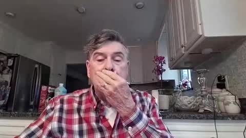 Snapshot of geneox chatting on October 30, 2025, 1:23 pm GeneOx online show from October 30, 2025, 1:23 pm