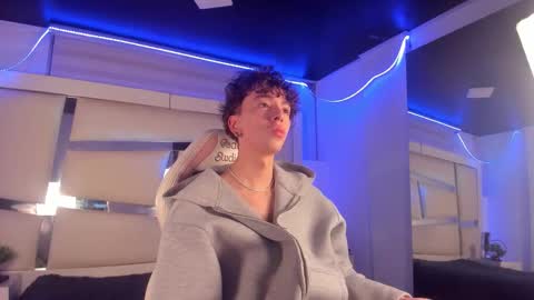 Snapshot of genesis_ask chatting on December 2, 2025, 3:34 am Genesis online show from December 2, 2025, 3:34 am