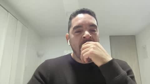 genesis_wb online show from March 8, 2025, 4:12 am