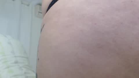 Snapshot of genesisgems11_ chatting on February 28, 2025, 10:41 am Genesis online show from February 28, 2025, 10:41 am