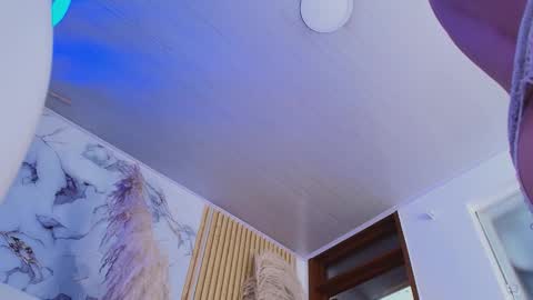 genesisrea__ online show from December 1, 2025, 6:02 pm