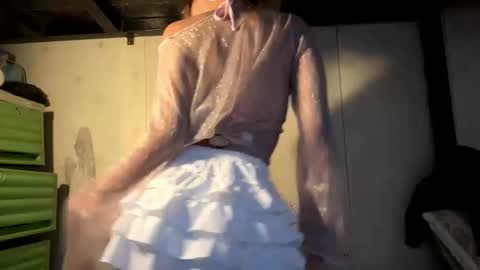 Snapshot of genesistresvant chatting on January 14, 2026, 6:52 am Yuki online show from January 14, 2026, 6:52 am