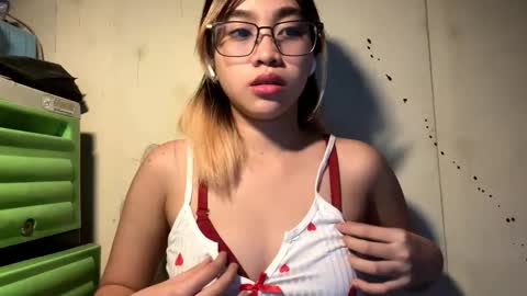 Snapshot of genesistresvant chatting on January 15, 2026, 1:16 pm Yuki online show from January 15, 2026, 1:16 pm