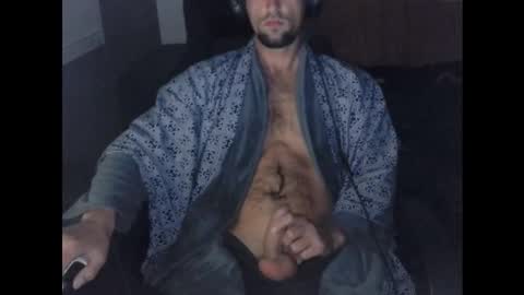 Snapshot of genie_lamps chatting on March 5, 2025, 10:21 pm Edouard online show from March 5, 2025, 10:21 pm