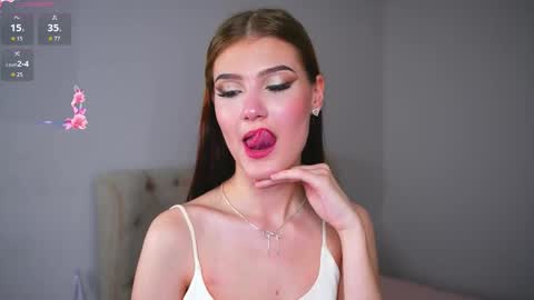 Snapshot of genielenior chatting on February 12, 2026, 5:41 pm Emily online show from February 12, 2026, 5:41 pm