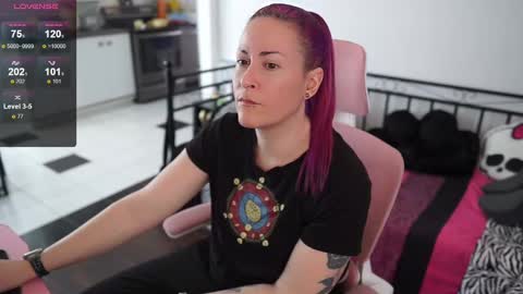 Genny Rock   and  online show from February 21, 2025, 3:43 pm