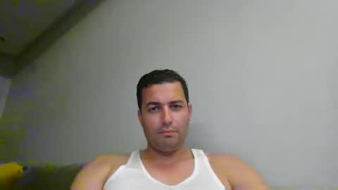 Snapshot of genteldevil chatting on October 20, 2025, 8:09 pm genteldevil online show from October 20, 2025, 8:09 pm