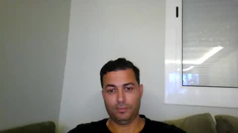 Snapshot of genteldevil chatting on November 15, 2025, 9:11 pm genteldevil online show from November 15, 2025, 9:11 pm