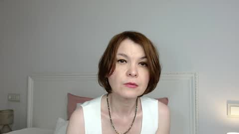 Snapshot of gentlywomen chatting on May 29, 2026, 12:03 pm Elena online show from May 29, 2026, 12:03 pm