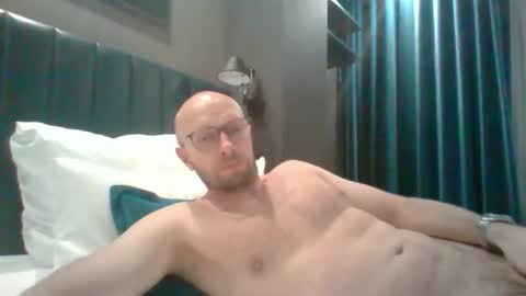 genuinecouple69 online show from March 3, 2026, 10:48 pm