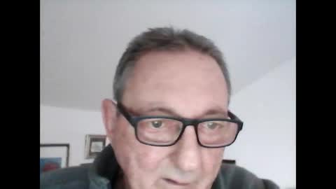 georg1412 online show from April 10, 2026, 3:28 pm