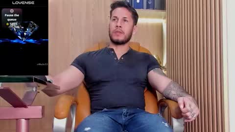 George online show from November 11, 2025, 4:01 am