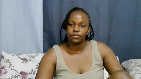 georgeous_kimberly online show from May 26, 2026, 9:33 pm