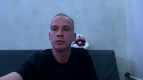 Snapshot of georgeshine chatting on November 9, 2025, 9:13 pm GeorgeShine online show from November 9, 2025, 9:13 pm