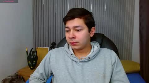 Snapshot of georgesmith_1 chatting on April 19, 2026, 4:12 am GEORGE online show from April 19, 2026, 4:12 am