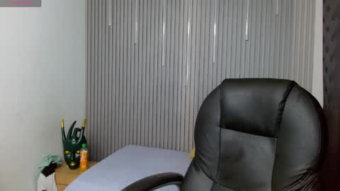 Snapshot of georgesmith_1 chatting on April 20, 2026, 3:31 am GEORGE online show from April 20, 2026, 3:31 am