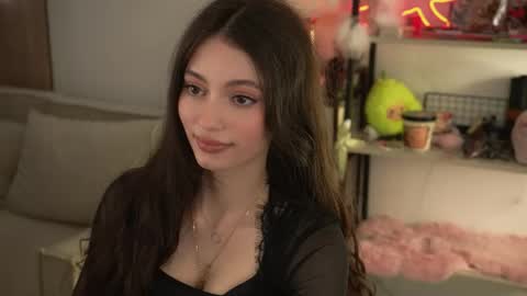 georgiamorandi online show from May 8, 2026, 10:42 am