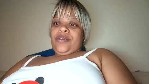 Snapshot of georgina_brownie chatting on October 17, 2025, 2:37 am georgina_brownie online show from October 17, 2025, 2:37 am