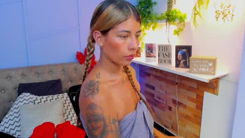 Georgina Coule online show from December 14, 2024, 6:30 pm