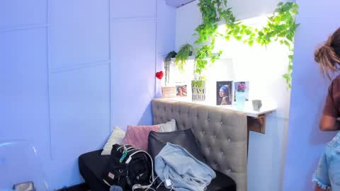 Georgina Coule online show from April 9, 2026, 12:21 pm