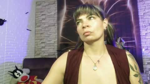 Georgina  online show from September 15, 2025, 5:29 am